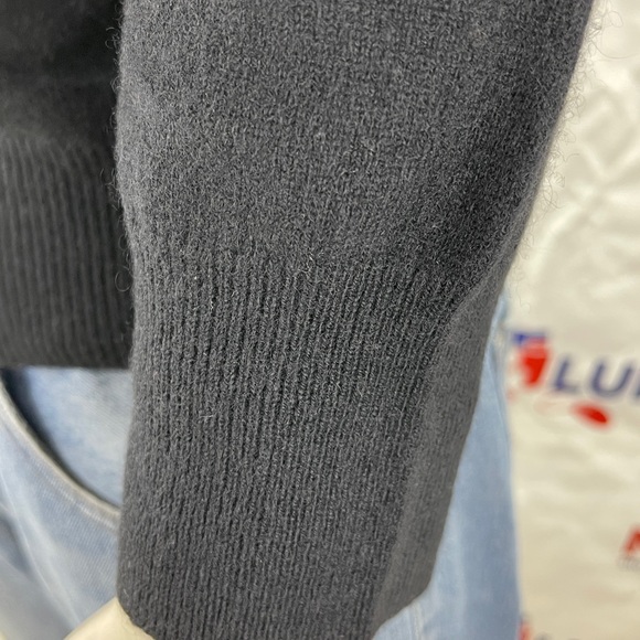 Naadam Men’s Crewneck Sweater | 100% Mongolian Cashmere | Soft Collection. - Picture 5 of 8
